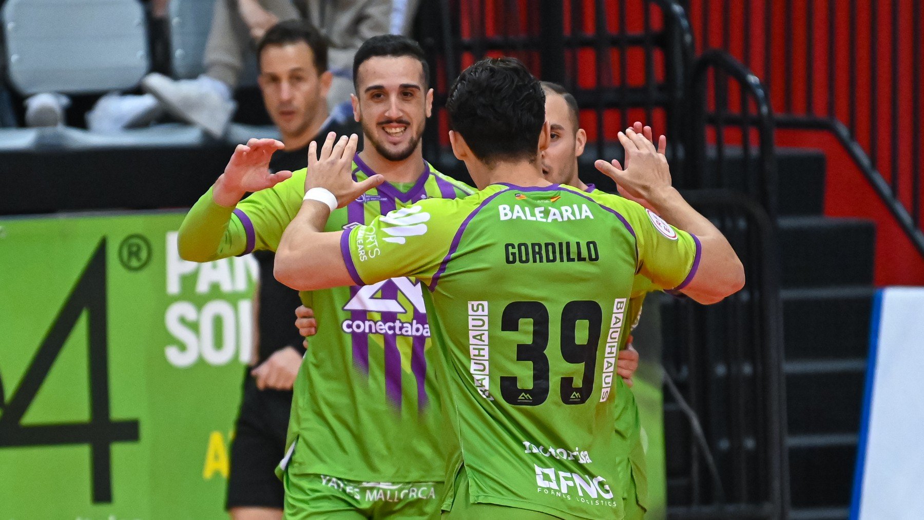 Gordillo celebra un gol.