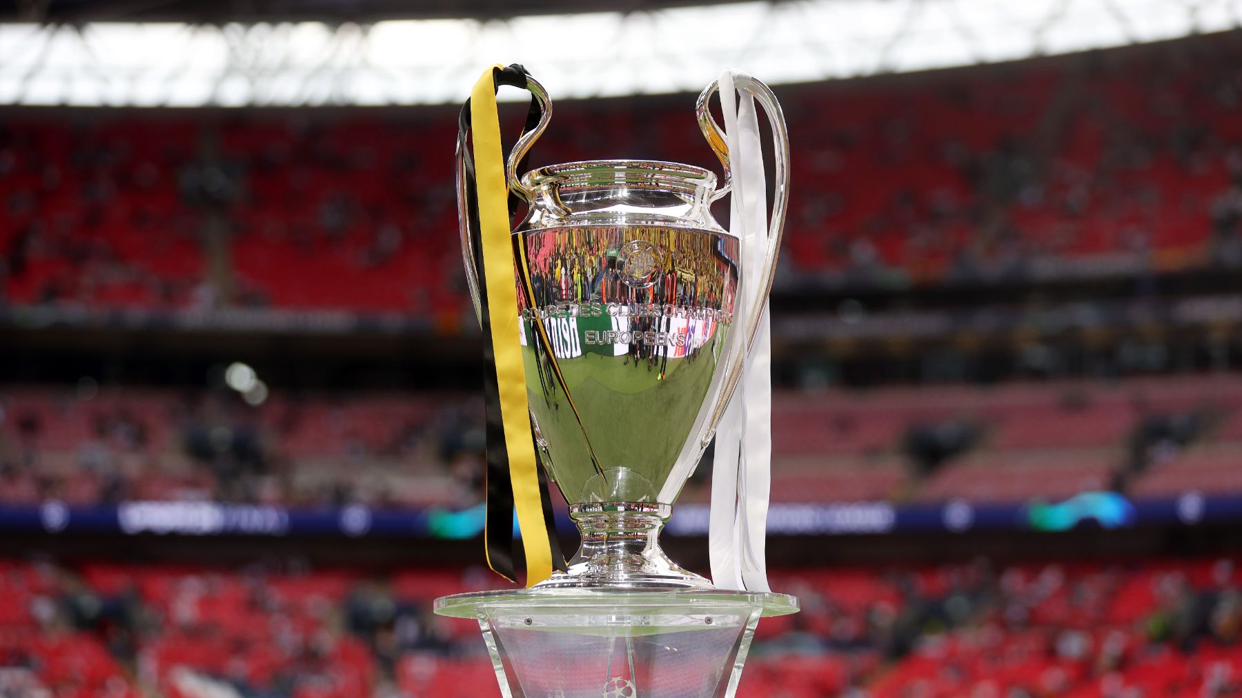 El trofeo de la Champions League, en la final de Wembley de la pasada temporada. (Getty)