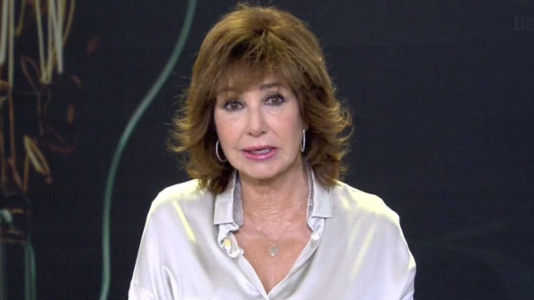Ana Rosa sobre el apagón: «Seis horas y media tardó el presidente en comparecer. No aclaró nada»