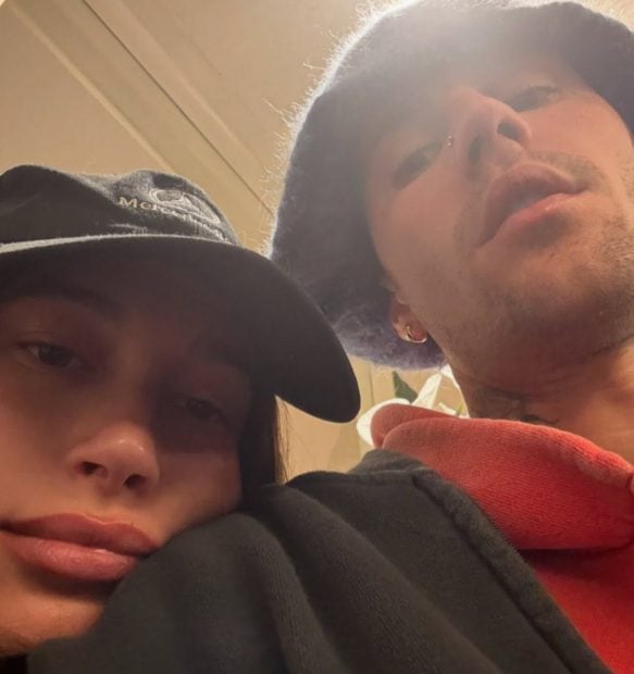 Justin Bieber junto a su mujer, Hailey. (Instagram)