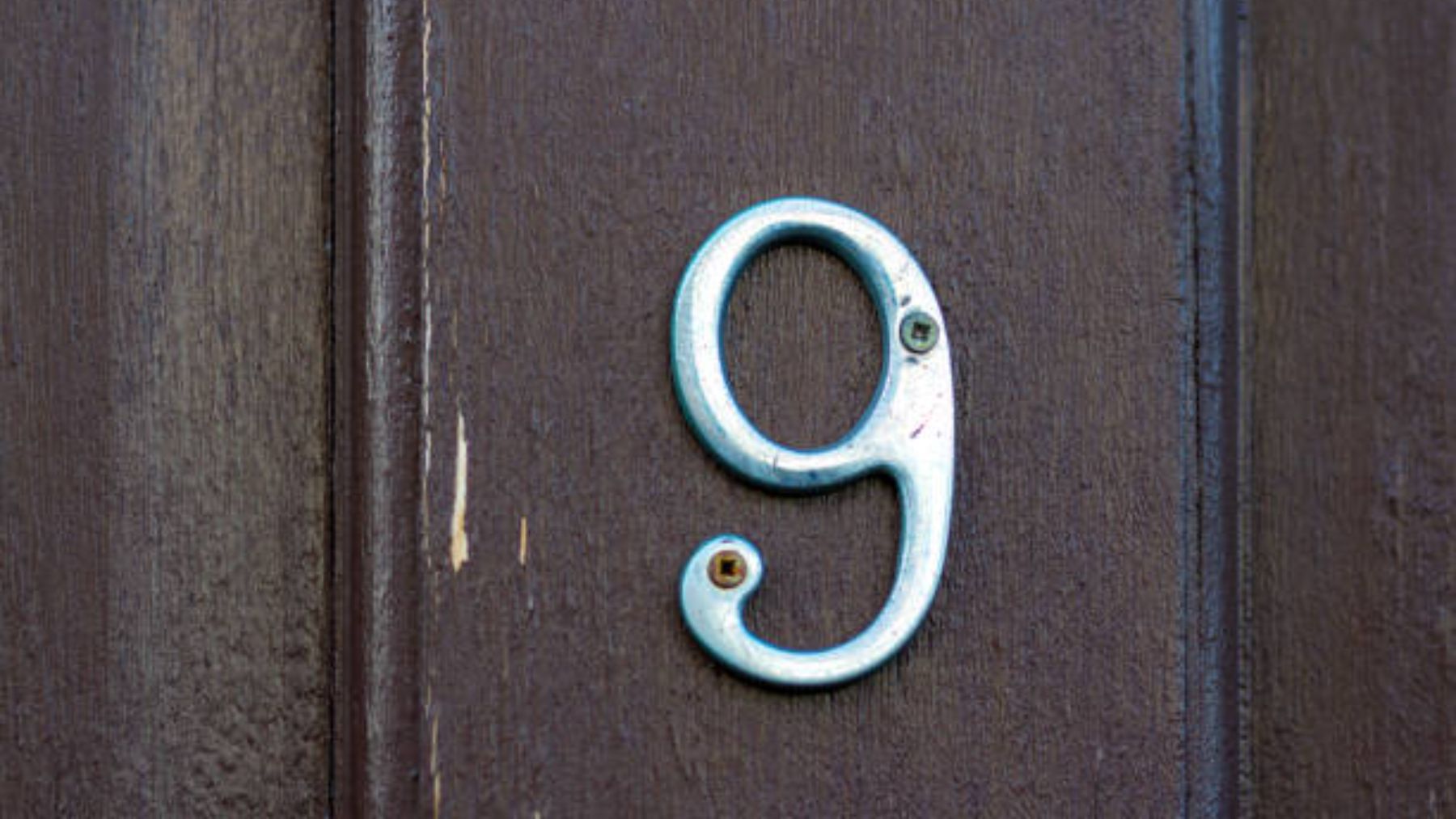 Detalles sobre el número 9: altruismo, finalización de ciclos y trascendencia espiritual