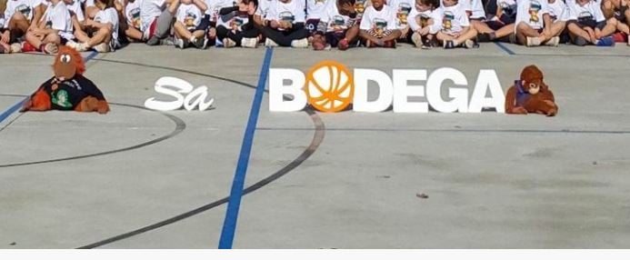 Muere un niño de 14 años mientras entrenaba al baloncesto en Ibiza