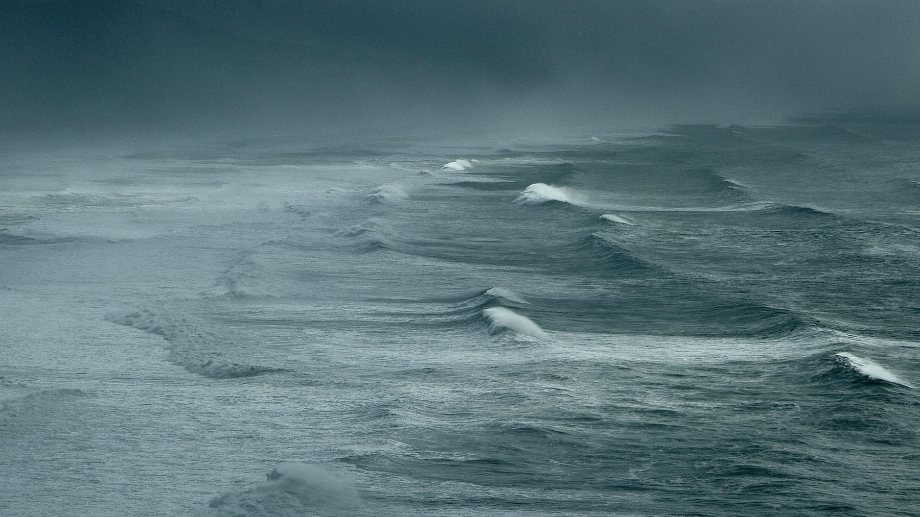 Tormenta en el mar.