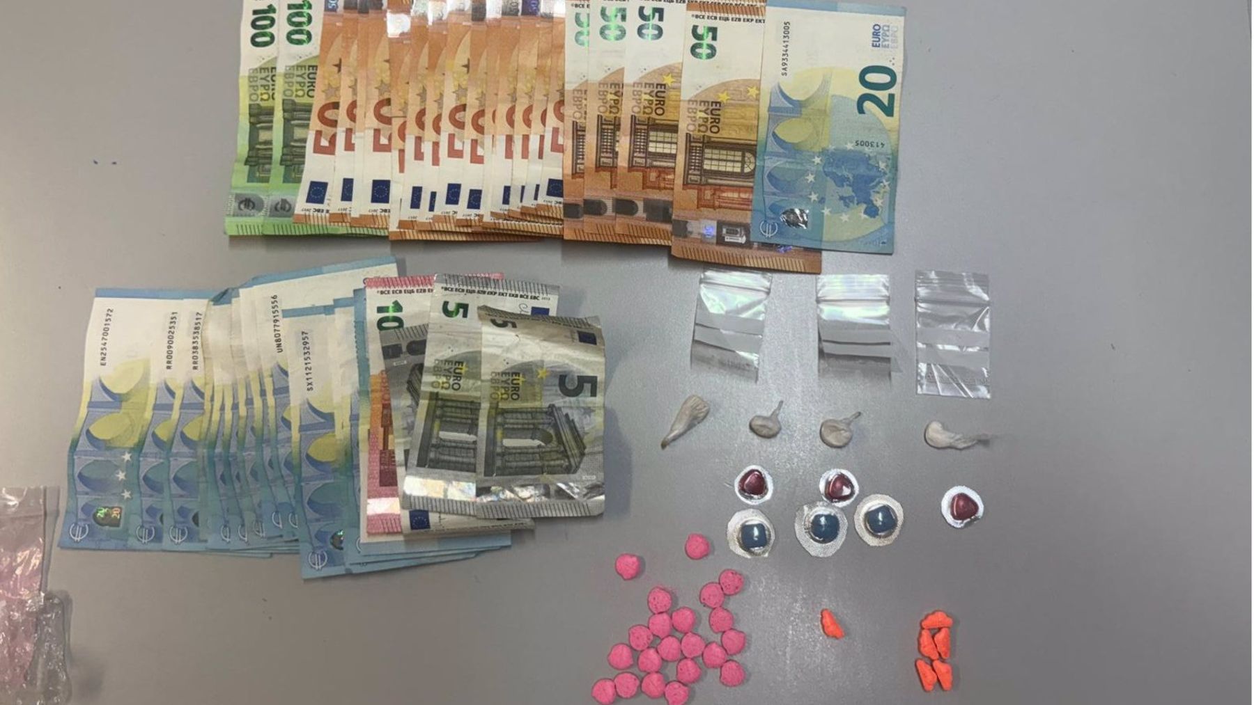 Detenido un senegalés por vender droga en Playa de Palma y agredir a los policías que le pillaron