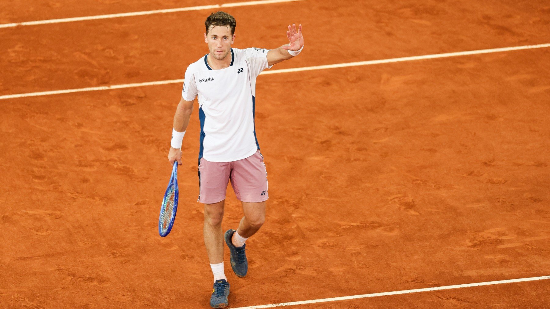 Casper Ruud celebra su victoria en semifinales del Mutua Madrid Open. (Getty)