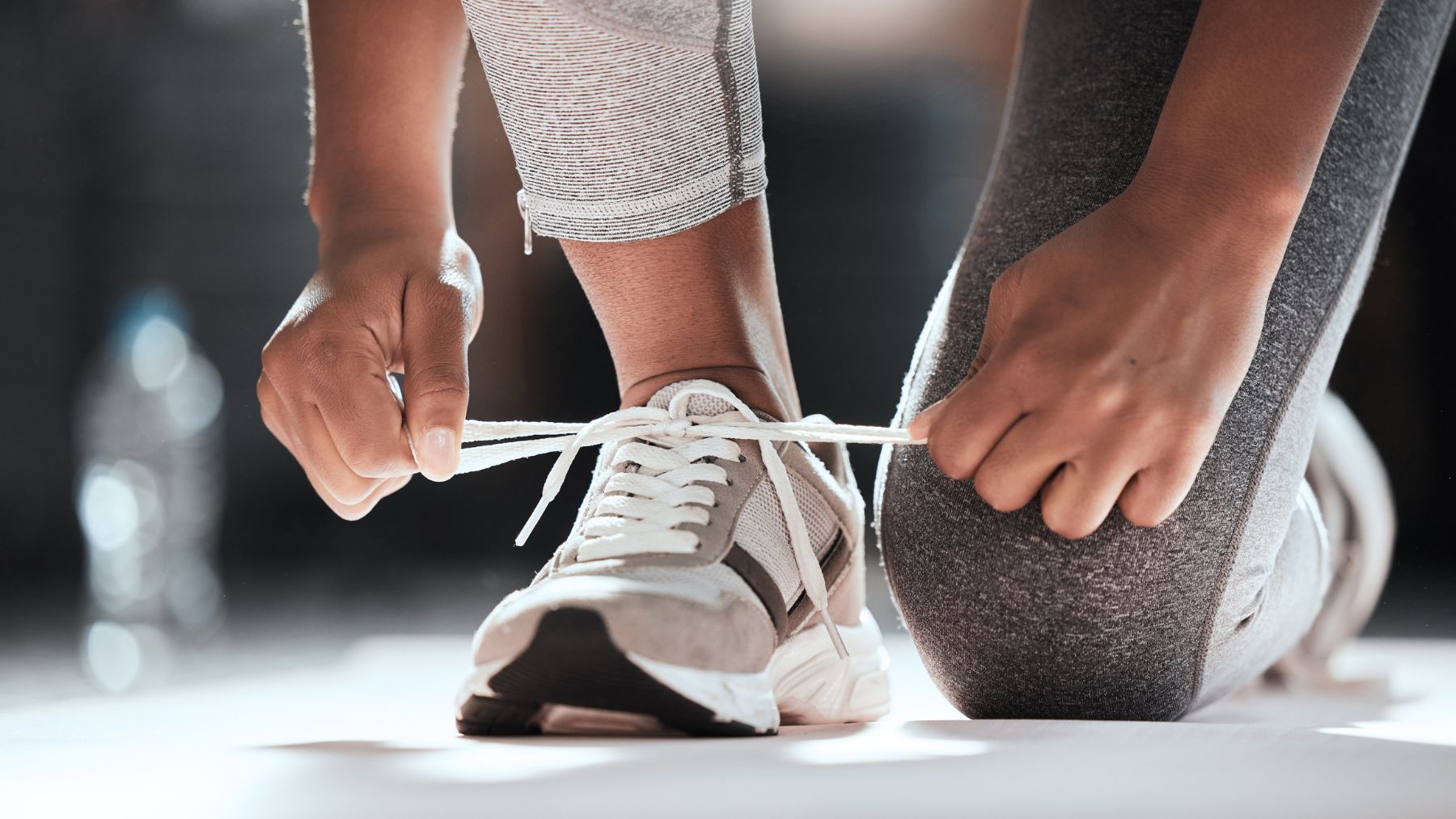 Decathlon arrasa con estas zapatillas de mujer por 29 €: cómodas, bonitas y perfectas para caminar cada día