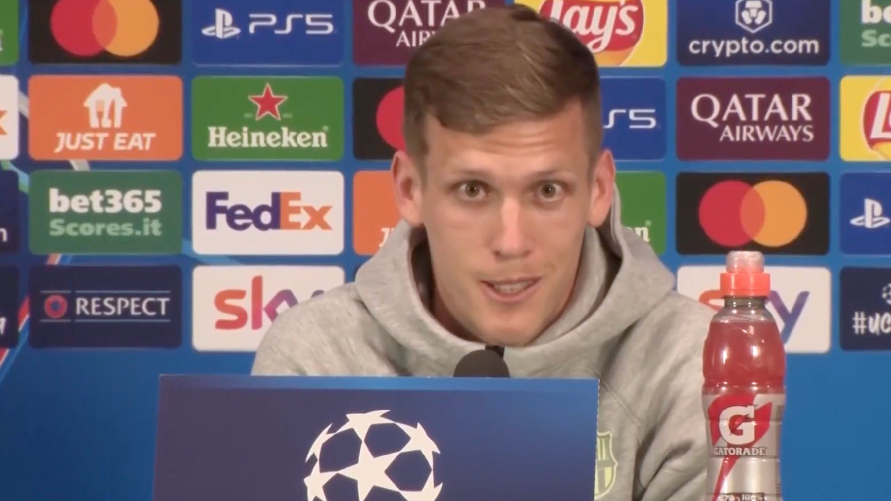 Dani Olmo: «Nunca me he arrepentido de fichar por el Barcelona»