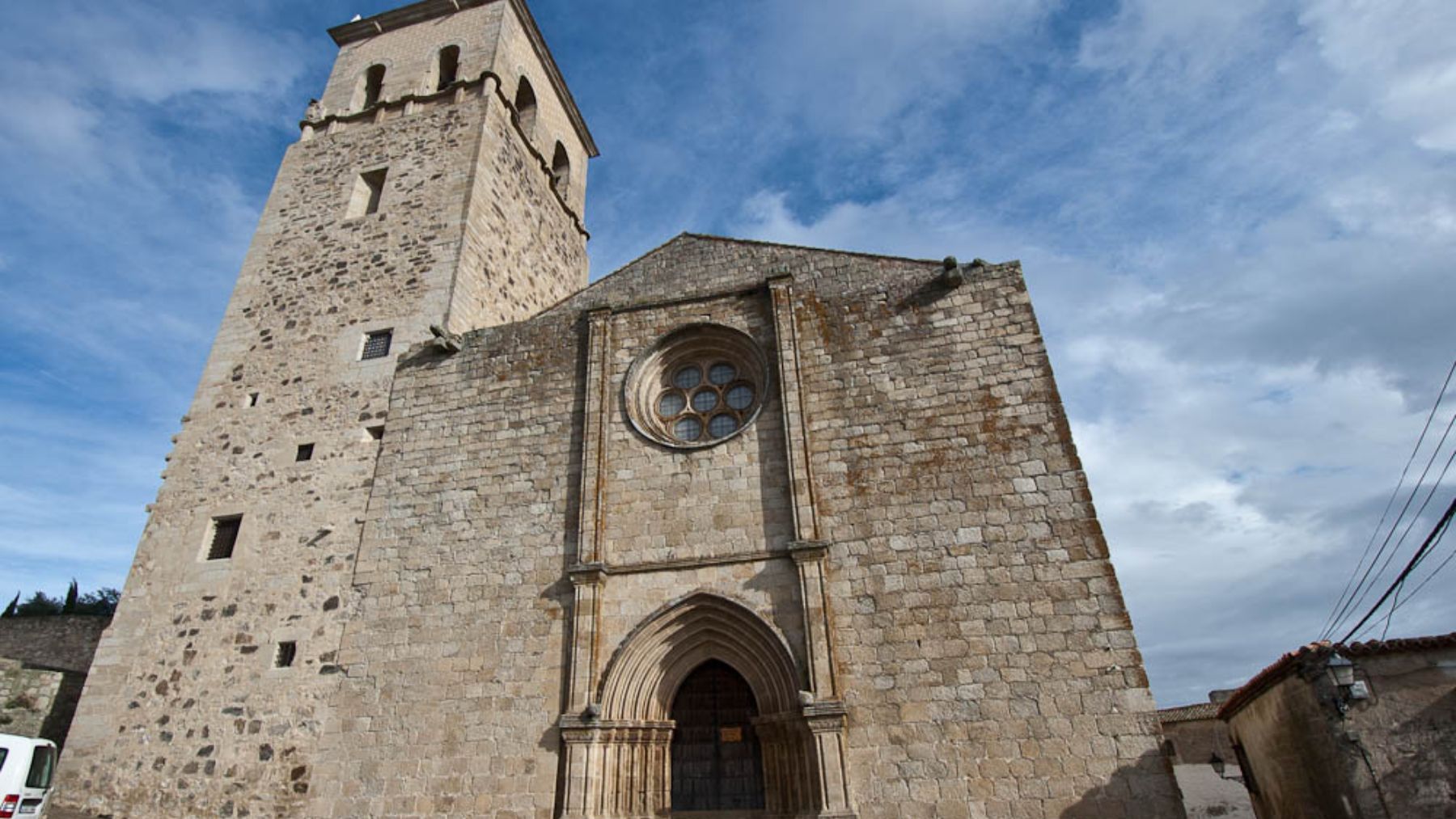 Esta joya medieval del siglo XIII tiene esculpido el escudo del Athletic, pero está en un pueblo extremeño