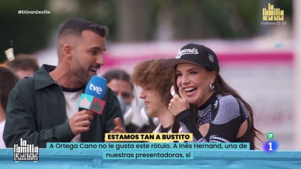 Inés Hernad en 'La familia de la tele'.
