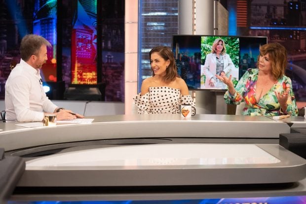Pablo Motos, Hiba Habouk y Belinda Washington en El Hormiguero (Atresmedia).