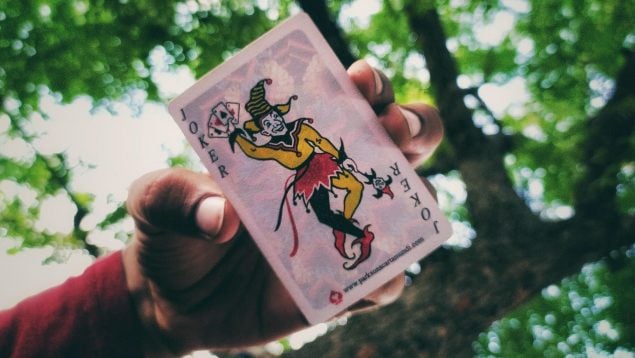 Juegos de cartas en la Edad Media, mejor juego de cartas de la Edad Media en España, juegos medievales en la Edad Media, juegos de naipes en la Edad Media.