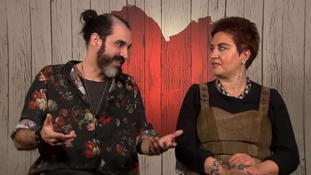 Arte y Desislava en 'First Dates'. (Mediaset)