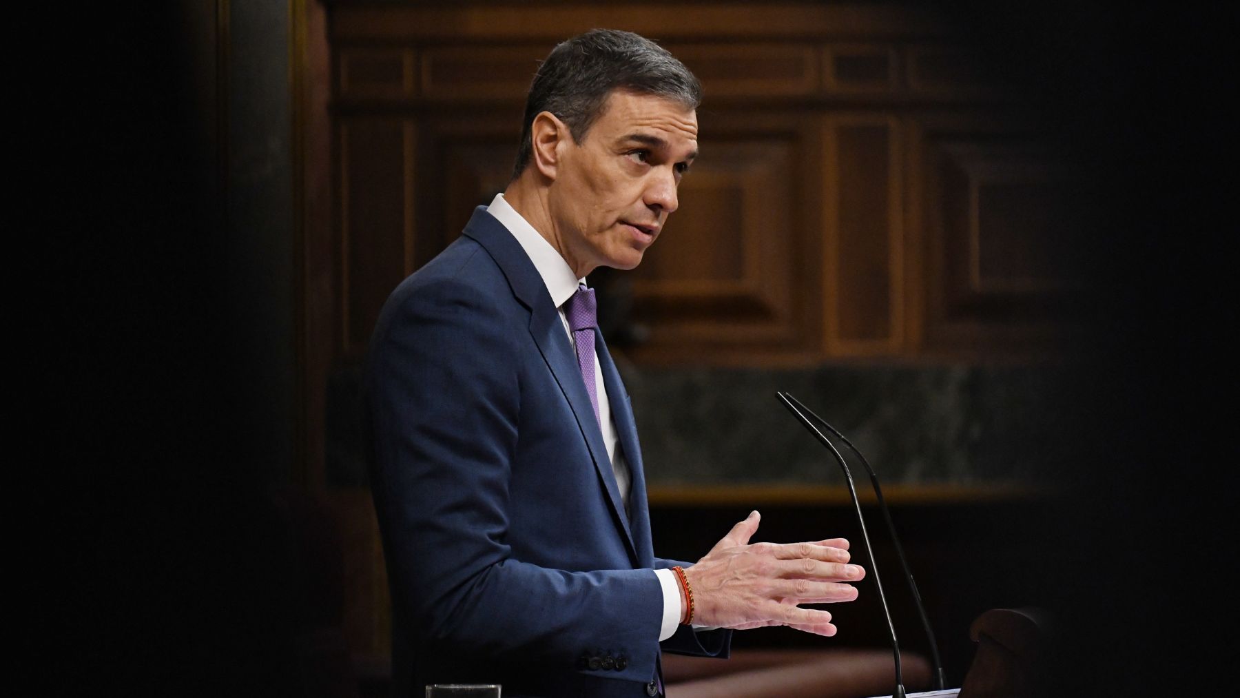 Sánchez omite las causas del apagón 10 días después y carga contra los «ultrarricos» de las nucleares