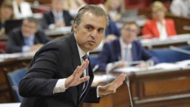 Educación cumple con Vox y lanzará en junio una campaña de difusión de la libre elección de lengua