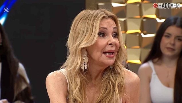 Ana Obregón en el plató de Gente Maravillosa (RTVA).