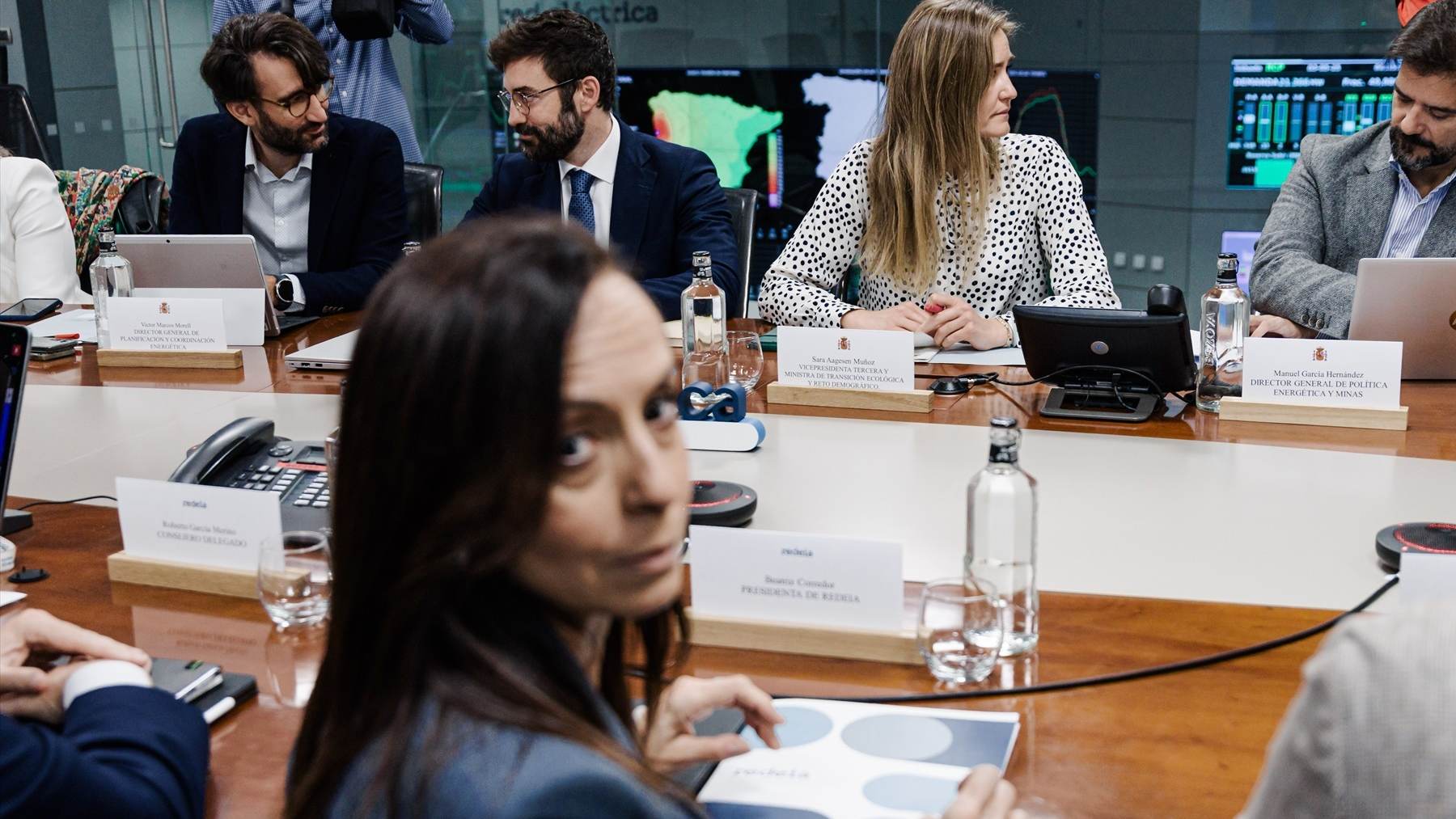 Beatriz Corredor, presidenta de Redeia, en primer término.