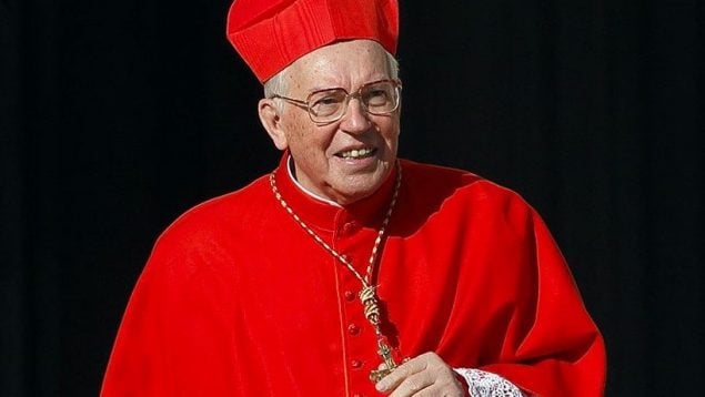 Giovanni Battista Re, fumata blanca, cónclave, nuevo Papa, Francisco, cardenales, cardenal decano, colegio cardenalicio