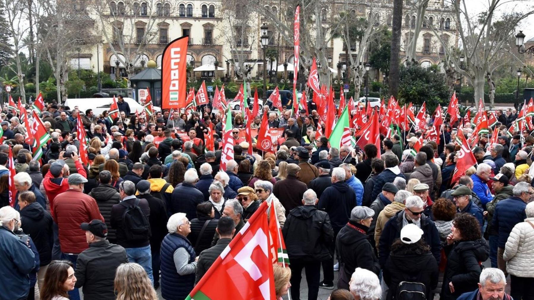 Trabajadores de Baleares se hartan de los liberados sindicales y exigen el fin de sus privilegios