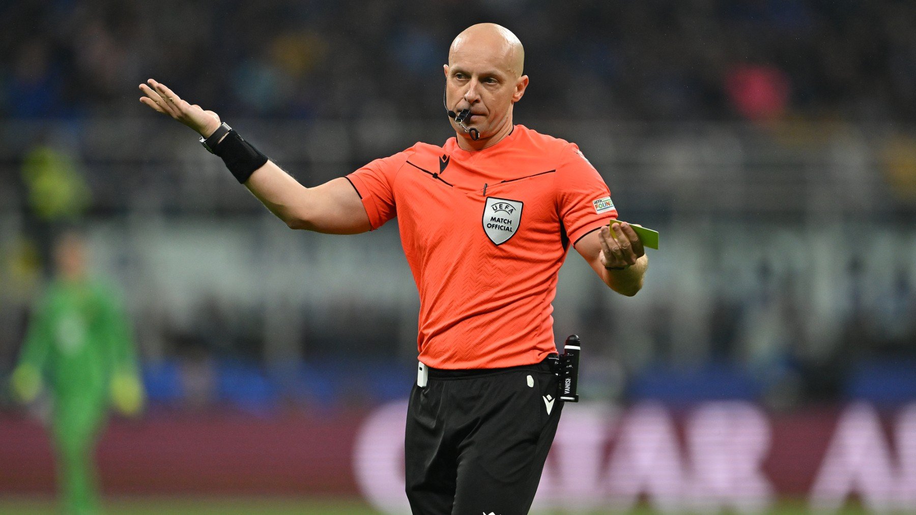 La peineta de la UEFA al Barça: Marciniak favorito para arbitrar la final de la Champions