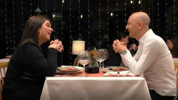 Lidia y Christian en 'First Dates'. (Mediaset)