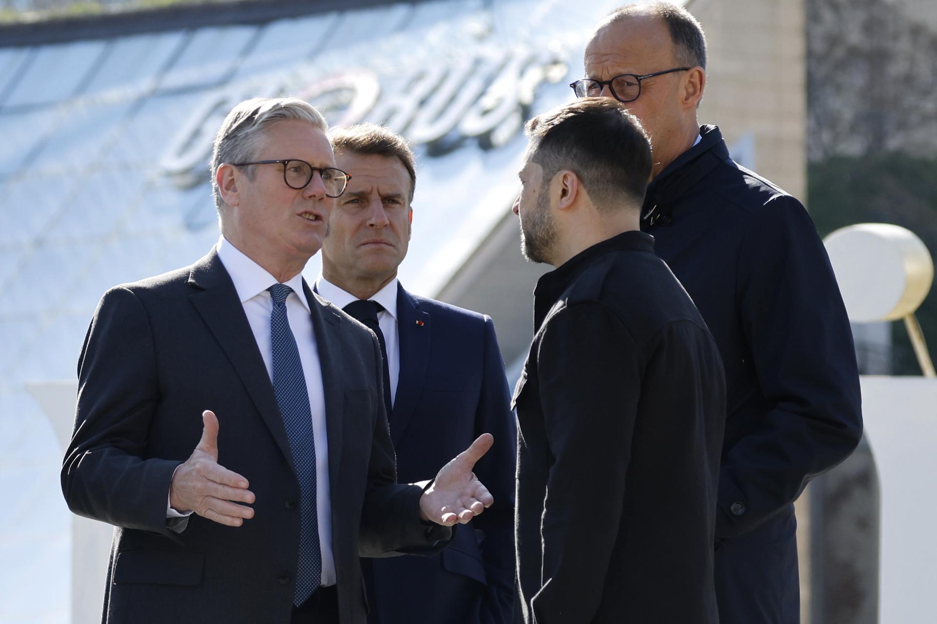 Los líderes europeos y Zelenski en Kiev. (EFE)