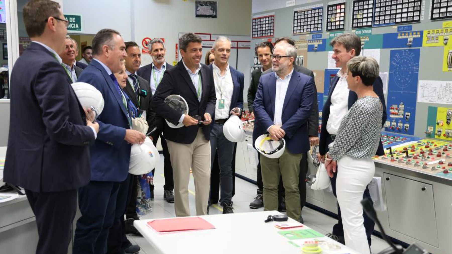 Mazón elimina la ‘ecotasa’ a la central de Cofrentes en plena ofensiva de Sánchez contra las nucleares