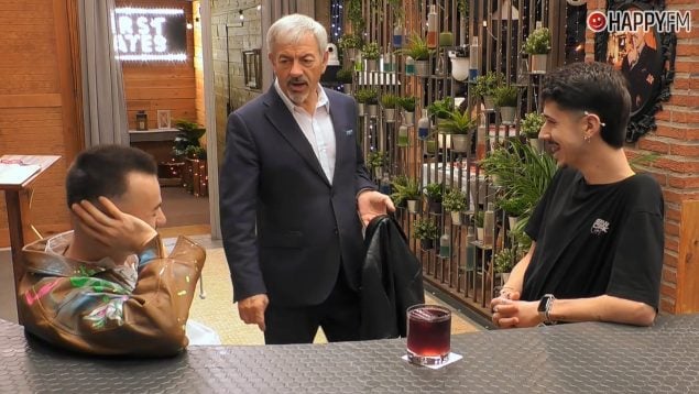 Ardy y Jota en First Dates. (Mediaset)