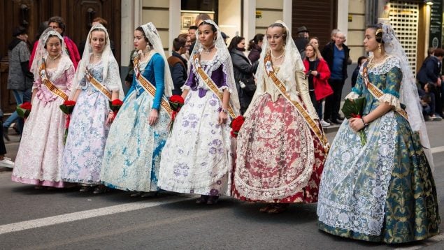 La expresión valenciana que muy poca gente entiende, frases típicas de Valencia que cambian su significado, expresión clásica de Valencia, qué significa mudarse en valenciano, expresiones valencianas, ir mudado en valenciano.