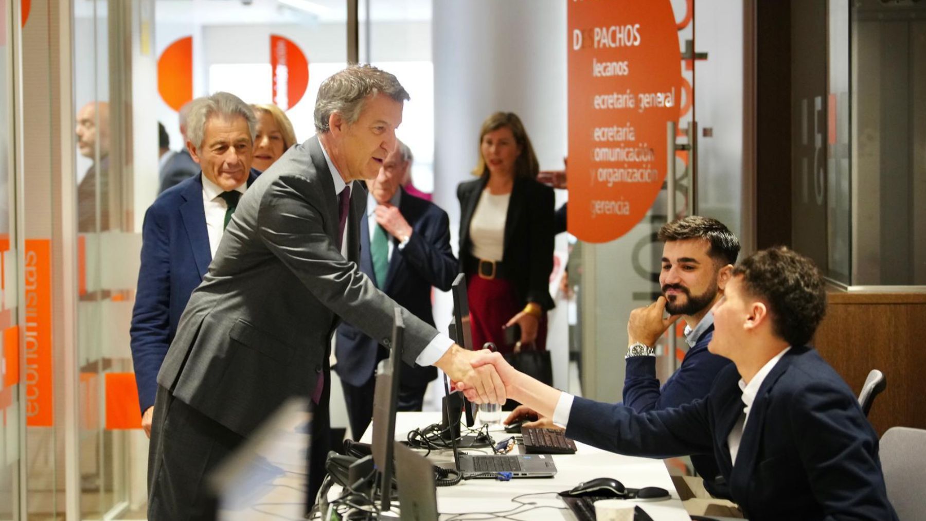 Feijóo Revela el Plan del PP: 5 Pilares para Transformar España (Economía, Educación, Vivienda y Más)