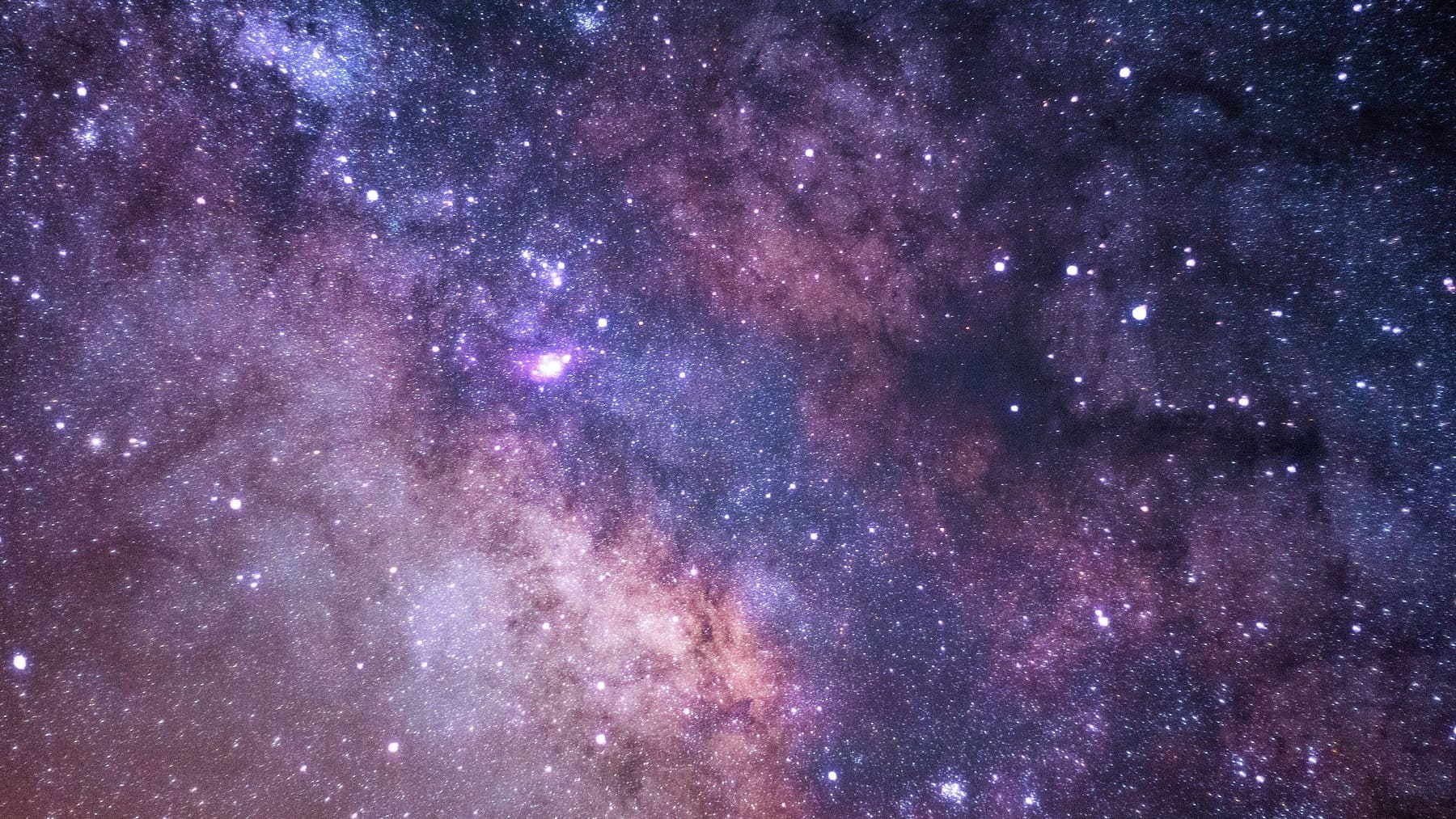 Los astrónomos no dan crédito: creen haber descubierto la galaxia más pequeña del universo y solo tiene 60 estrellas