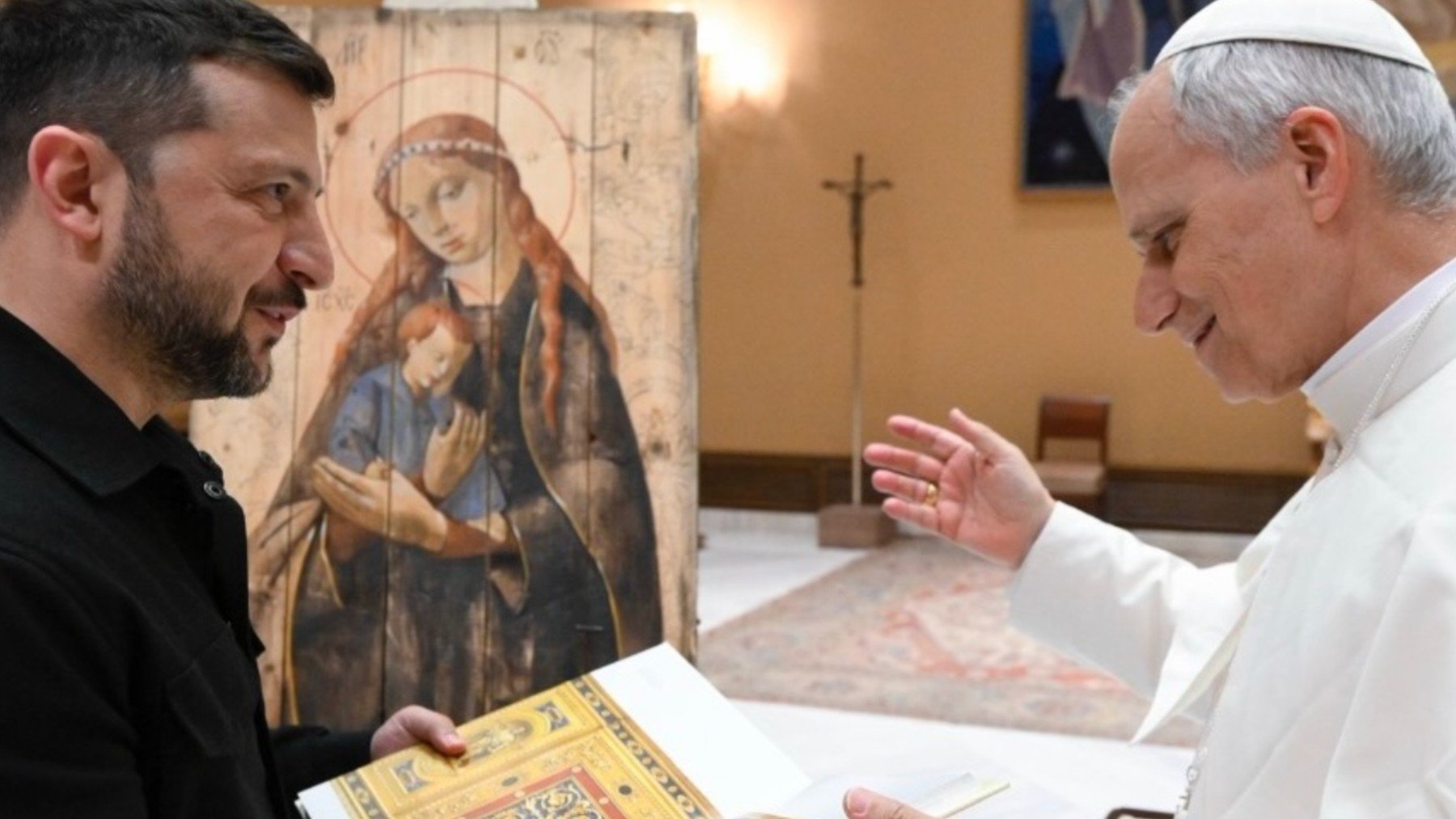 Zelenski es recibido por el Papa León XIV.