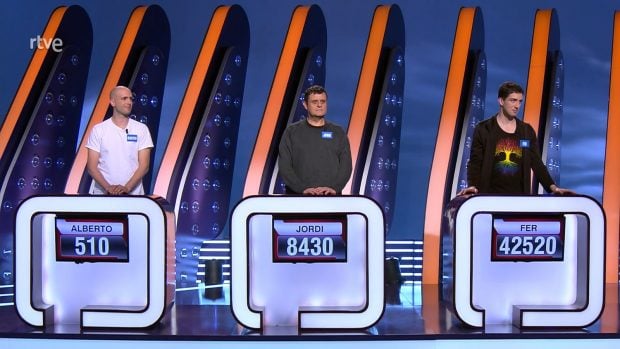Alberto Galindo, Jordi Fontova y Fer Castro, concursantes de Saber y ganar (RTVE).