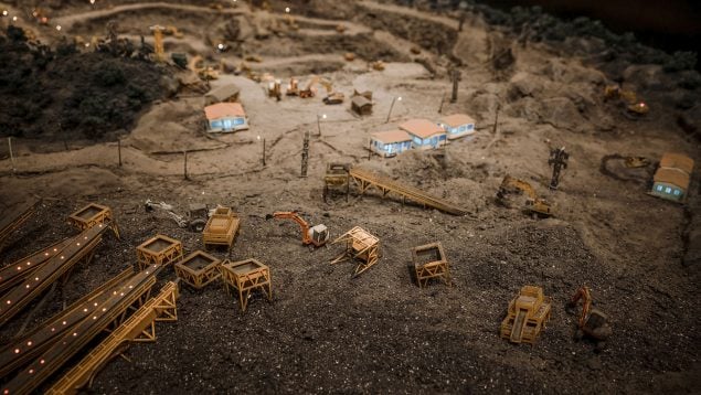 Yacimientos de tierras raras