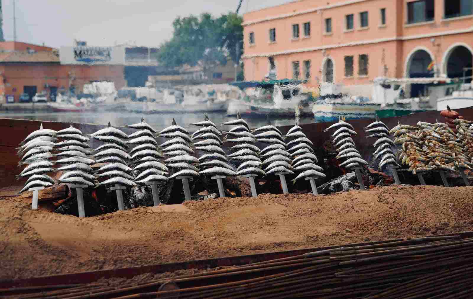Más de 3.000 kilos de sardina mallorquina se han consumido en la Fira de la Sardina.