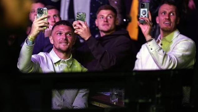 Trippier con amigos