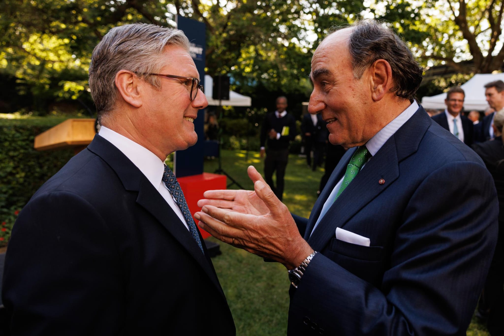 Ignacio Galán, presidente de IBerdrola con Keir Starmer, primer ministro británico.
