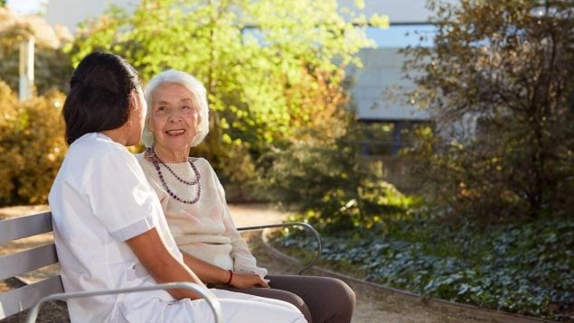 Cómo mejorar la calidad de vida de personas con Alzheimer