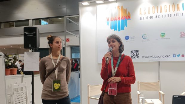 Katia Scherer (izq.) y Montse Escutia (dcha.), de CompartoClima, iniciativa que investiga estilos de vida adaptados al cambio climático.