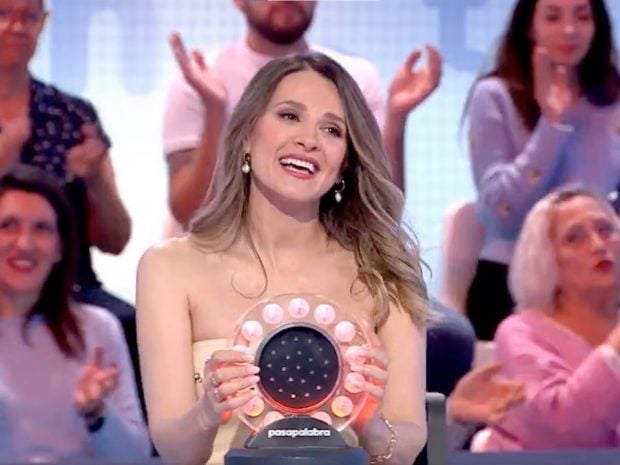 Elena Ballesteros en una de sus visitas al plató de Pasapalabra (Atresmedia).