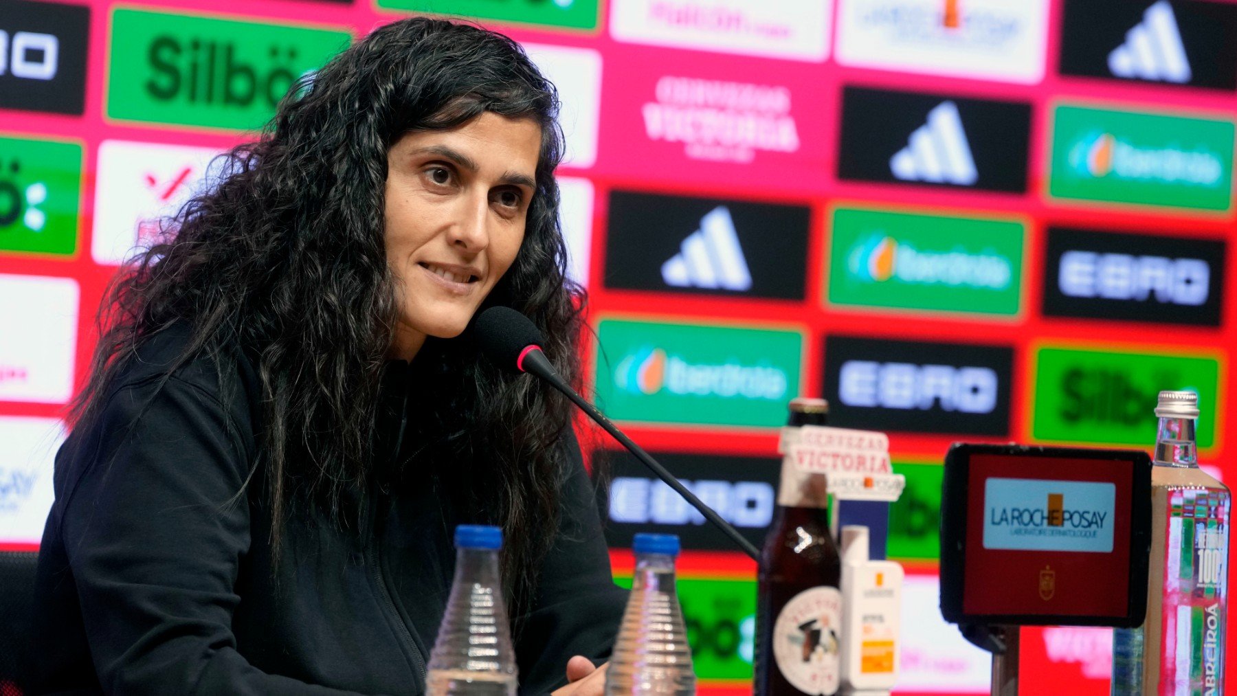 Montse Tomé, durante su comparecencia tras dar la lista de la selección española femenina. (EFE)