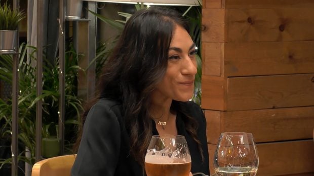 Cynthia en First Dates. (Mediaset)