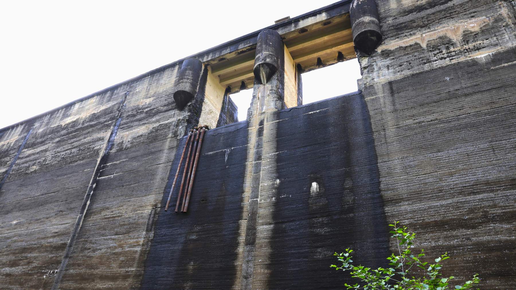 El Ayuntamiento de San Sebastián derribará parcialmente la presa de Artikutza, una infraestructura construida a mediados del siglo XX. (Foto: EFE).