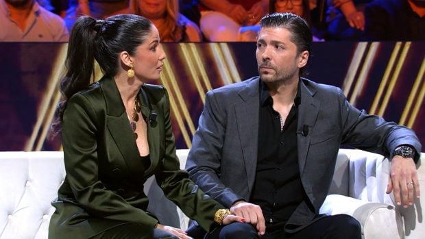 Ana Herminia Illas y Ángel Cristo Jr. en el plató de ¡De Viernes! (Mediaset).