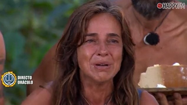 Carmen Alcayde rompe a llorar en Supervivientes 2025. (Mediaset)