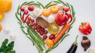Esto es lo que recomienda que comamos una nutricionista cuando llega el calor