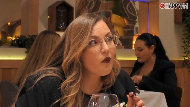 Alba en First Dates. (Mediaset)