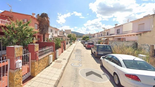 Una mujer rompe una orden de alejamiento para apuñalar a su marido en Puente de Génave (Jaén)