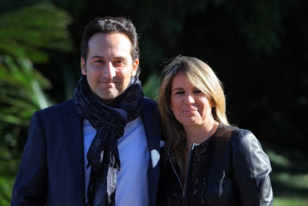 Piscina y suelo de cristal: así es la impresionante mansión de Iker Jiménez y Carmen Porter en La Moraleja