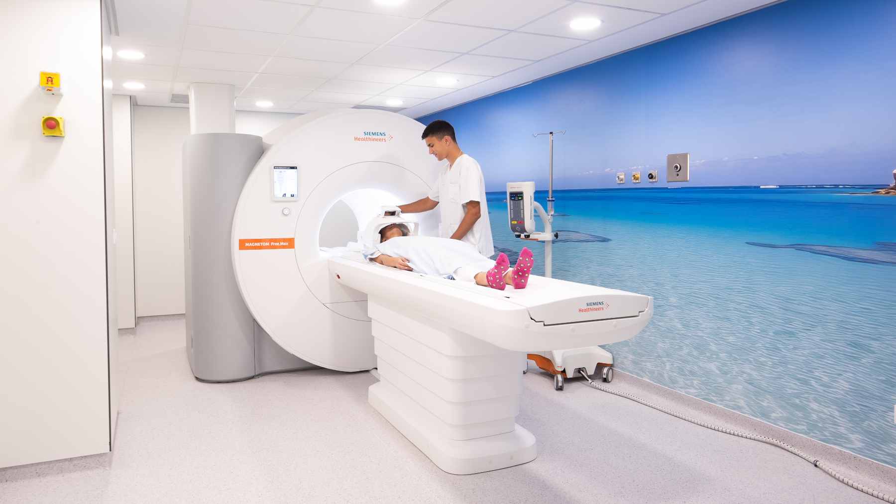 MAGNETOM Free Max de 0,55 Teslas, en Juaneda Hospital Miramar.