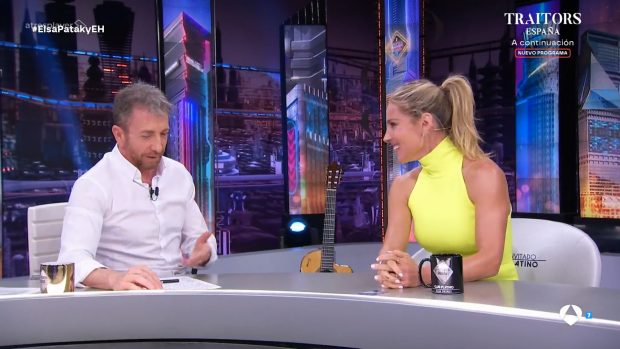 Pablo Motos y Elsa Pataky en El Hormiguero (Atresmedia).